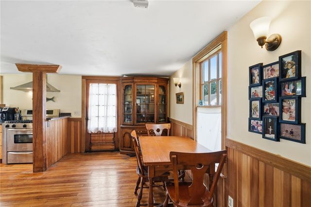 84 Narragansett Street, North Kingstown, RI 02852