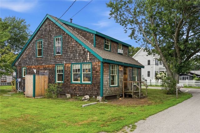 84 Narragansett Street, North Kingstown, RI 02852