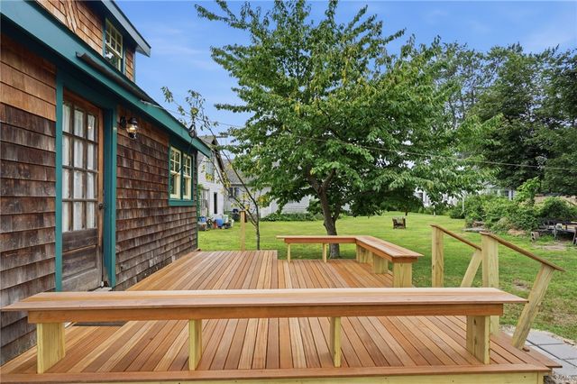 84 Narragansett Street, North Kingstown, RI 02852
