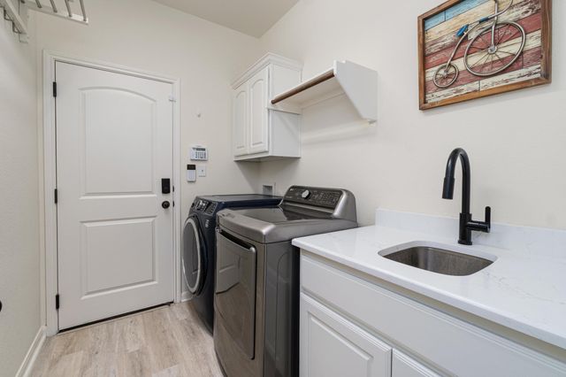 16000 Snowdonia CV, Bee Cave, TX 78738