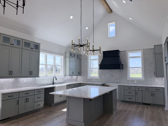 6447 Hopewell Rd, Springfield, TN 37172