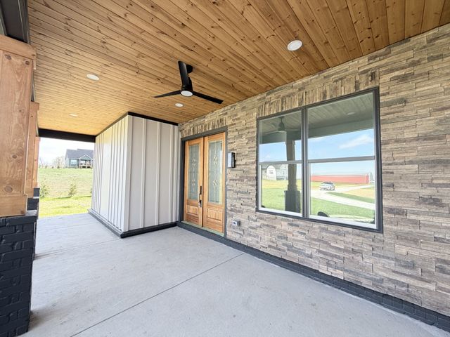 6447 Hopewell Rd, Springfield, TN 37172