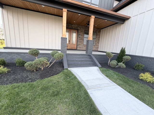 6447 Hopewell Rd, Springfield, TN 37172