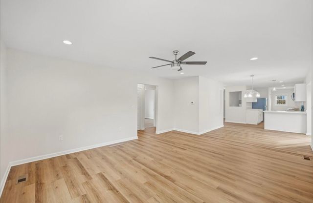 6235 S 12th Street, Portage City, MI 49024