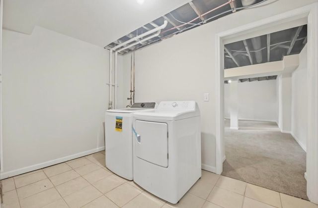 6235 S 12th Street, Portage City, MI 49024