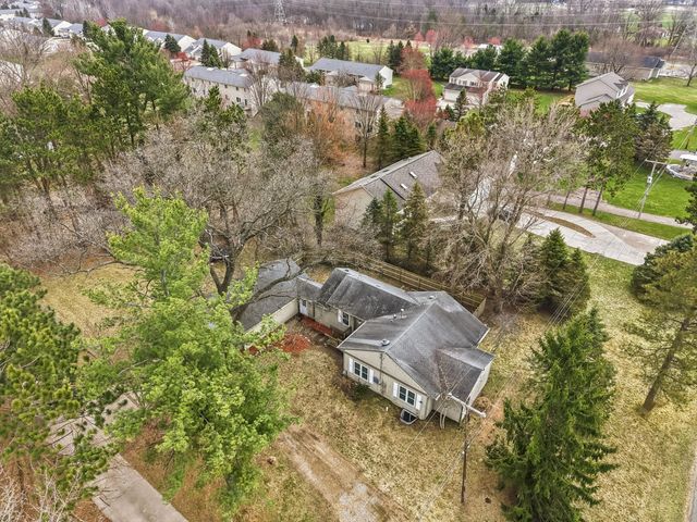 6235 S 12th Street, Portage City, MI 49024