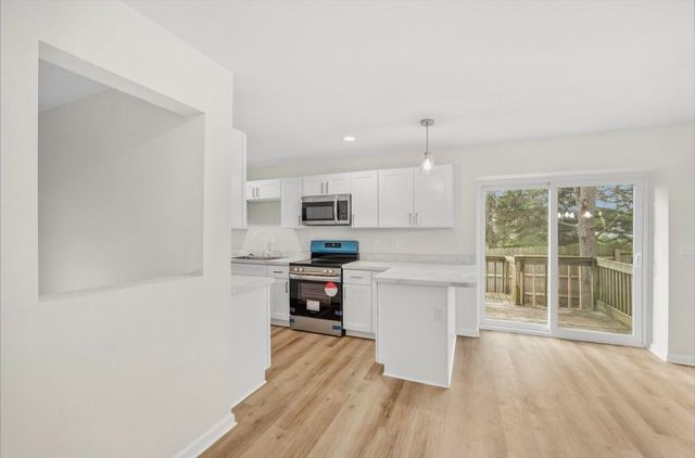 6235 S 12th Street, Portage City, MI 49024