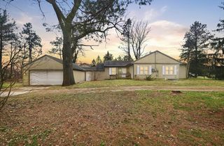 6235 S 12th Street, Portage City, MI 49024