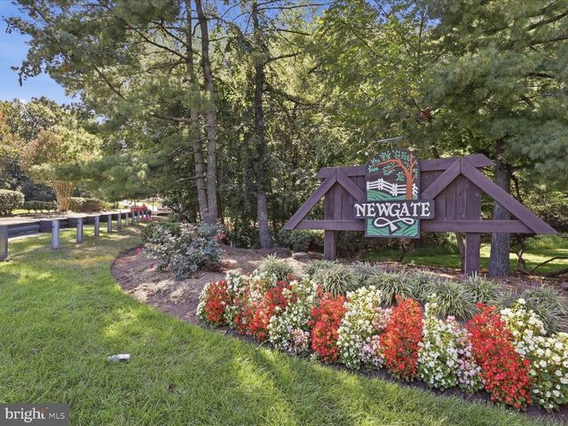 14314 WATERY MOUNTAIN CT, Centreville, VA 20120