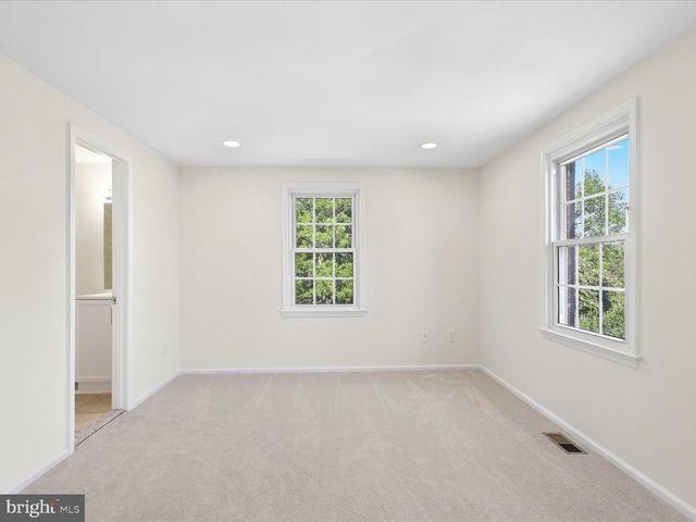 14314 WATERY MOUNTAIN CT, Centreville, VA 20120