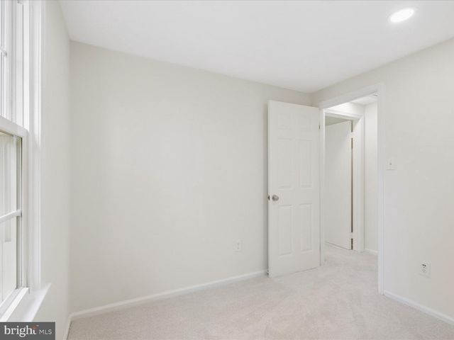 14314 WATERY MOUNTAIN CT, Centreville, VA 20120