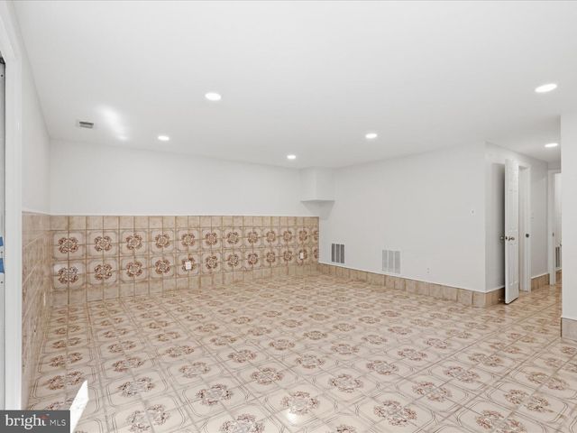 14314 WATERY MOUNTAIN CT, Centreville, VA 20120