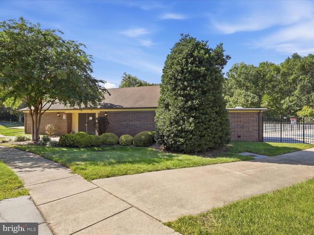 14314 WATERY MOUNTAIN CT, Centreville, VA 20120