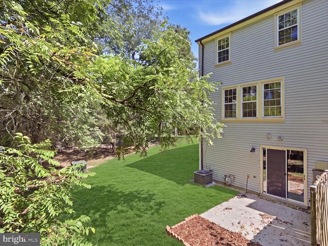 14314 WATERY MOUNTAIN CT, Centreville, VA 20120