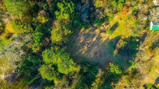 633 E Garden Farm Road, Rossville, GA 30741