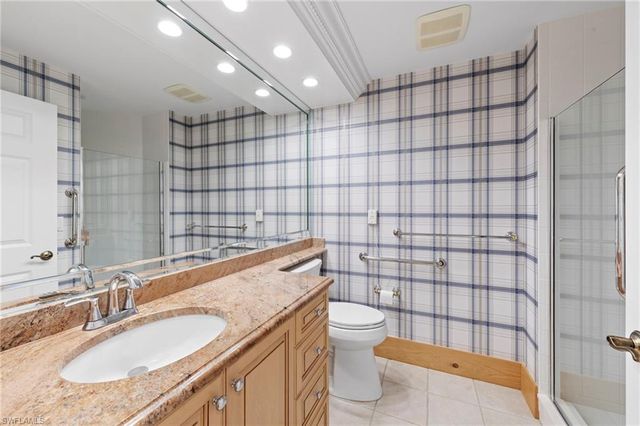 1001 Arbor Lake DR 408, Naples, FL 34110