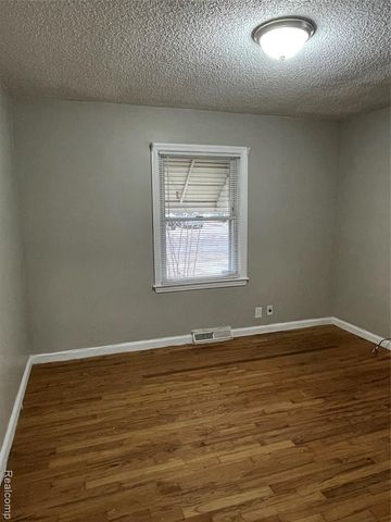 2023 Ardmore Drive, Ferndale, MI 48220