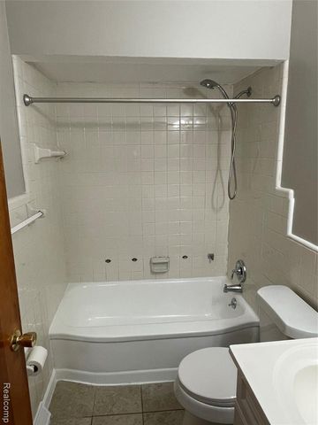 2023 Ardmore Drive, Ferndale, MI 48220