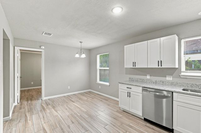 106 Hague ST, Hutto, TX 78634