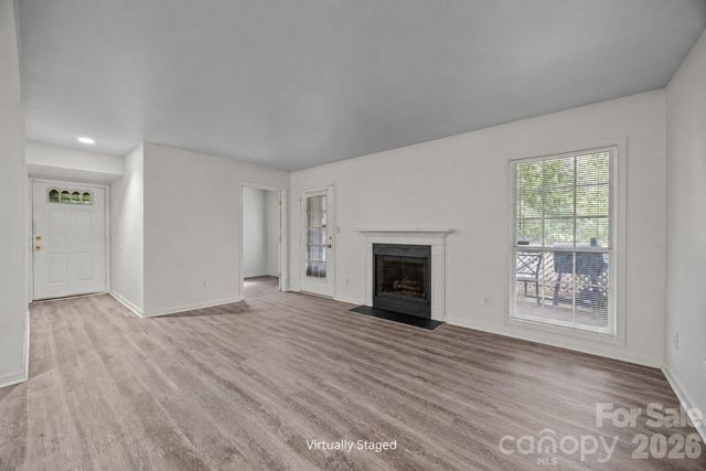 6005 Pinebark Court, Charlotte, NC 28212