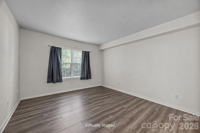 6005 Pinebark Court, Charlotte, NC 28212