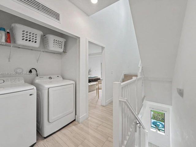 4903 NW 83rd Path, Doral, FL 33166