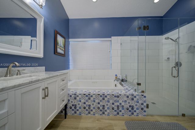 16415 SW 1st Ct, Pembroke Pines, FL 33027