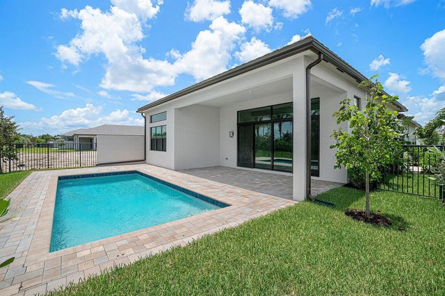 9124 Red Robin Lane, Boynton Beach, FL 33473