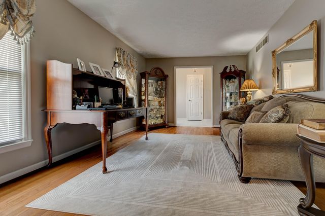 4683 Camargo Road, Mt Sterling, KY 40353