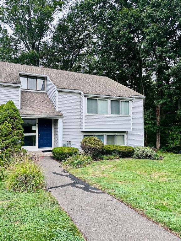 71 Brookwood Drive APT D, Rocky Hill, CT 06067