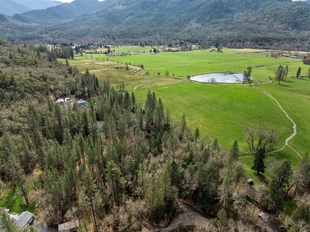 314 Triller Lane, Grants Pass, OR 97527