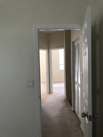 141 E Thatch Palm Circle, Jupiter, FL 33458