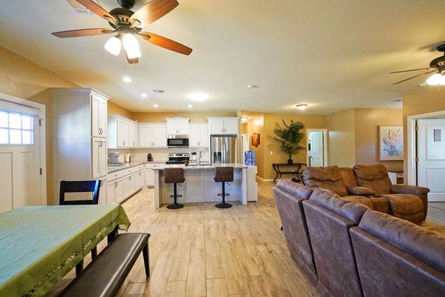 17270 S 630 Road, Wyandotte, OK 74370