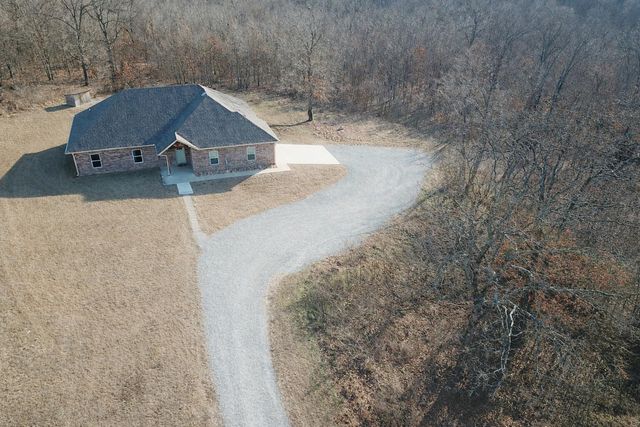 17270 S 630 Road, Wyandotte, OK 74370