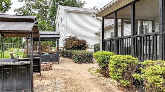 30 Sullins Road, Cartersville, GA 30121