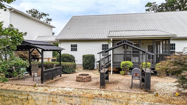 30 Sullins Road, Cartersville, GA 30121