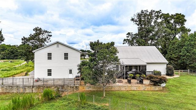 30 Sullins Road, Cartersville, GA 30121
