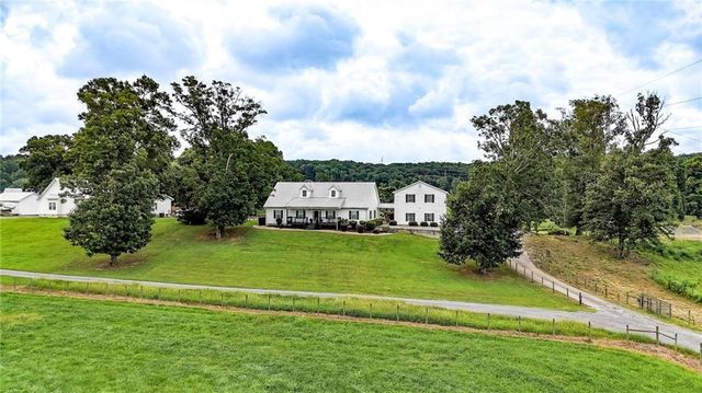 30 Sullins Road, Cartersville, GA 30121