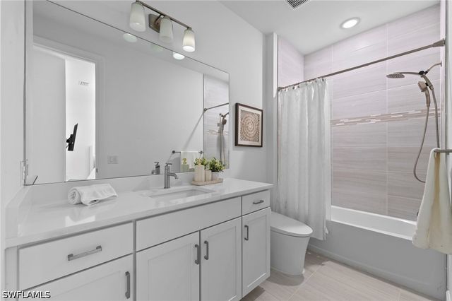 19640 Aqua View LN, Fort Myers, FL 33913