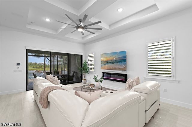 19640 Aqua View LN, Fort Myers, FL 33913