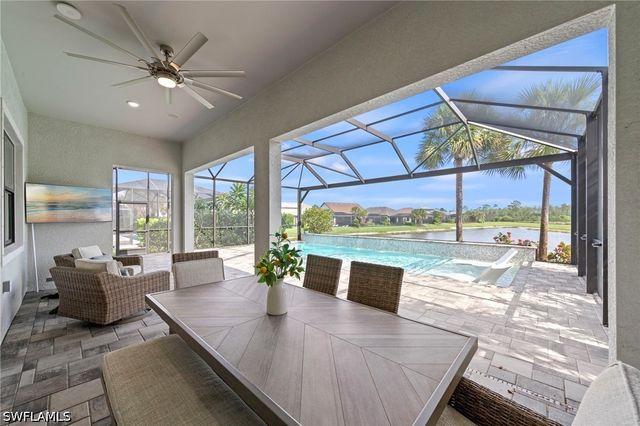 19640 Aqua View LN, Fort Myers, FL 33913