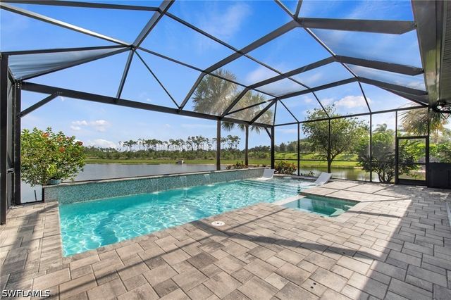 19640 Aqua View LN, Fort Myers, FL 33913