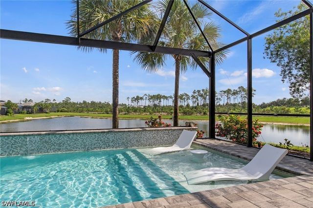 19640 Aqua View LN, Fort Myers, FL 33913