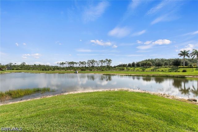 19640 Aqua View LN, Fort Myers, FL 33913