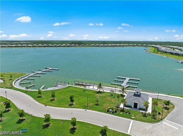 19640 Aqua View LN, Fort Myers, FL 33913