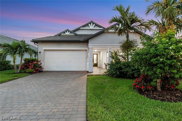 19640 Aqua View LN, Fort Myers, FL 33913