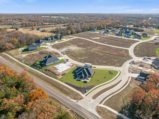 6512 PORTCRAWL DR, Columbia, MO 65201