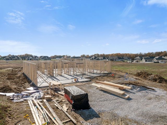 6512 PORTCRAWL DR, Columbia, MO 65201