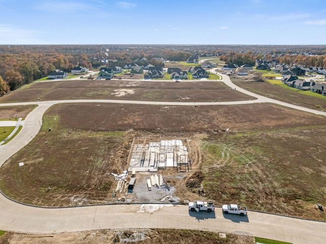 6512 PORTCRAWL DR, Columbia, MO 65201