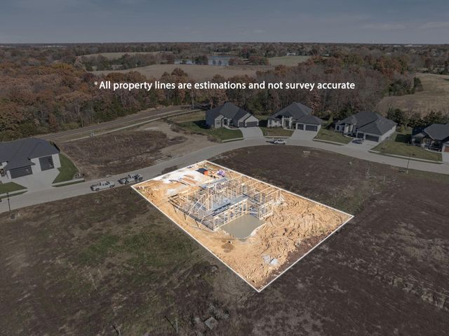 6512 PORTCRAWL DR, Columbia, MO 65201